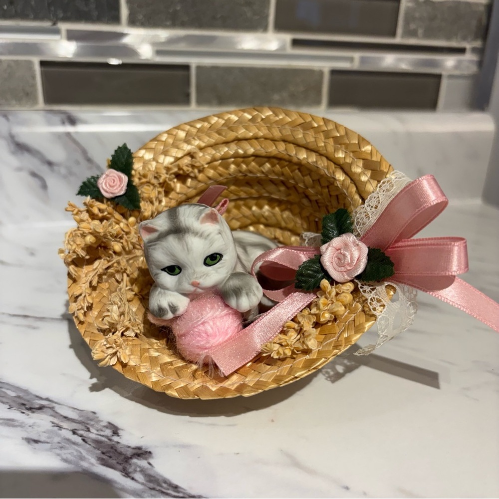 Vintage Ceramic Kitten figurine in straw hat decor cottagecore kitschy kitty cat